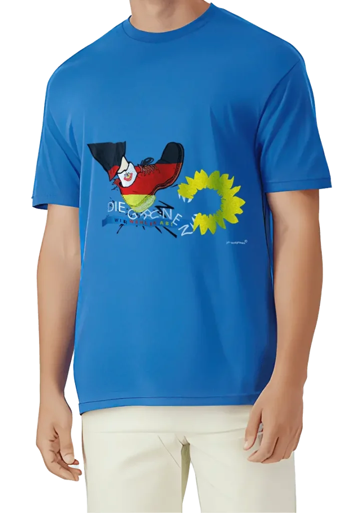 ein königblaues T-Shirt, mit einem farbigen Logo Aufdruck. Das Logo zeigt einen Schuh in Farben der deutschen Landesflagge, welcher auf einen Schriftzug (die Grünen) tritt. Rechts daneben sieht man eine Sonnenblume mit scharfen Zähnen.